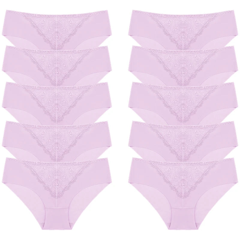 LaceLuxe Panty Set